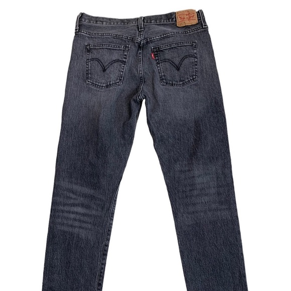 Levi’s 501 Jeans Black Denim Buttonfly straight leg 9.5” Rise Men’s Size 29”X34” - Picture 6 of 10